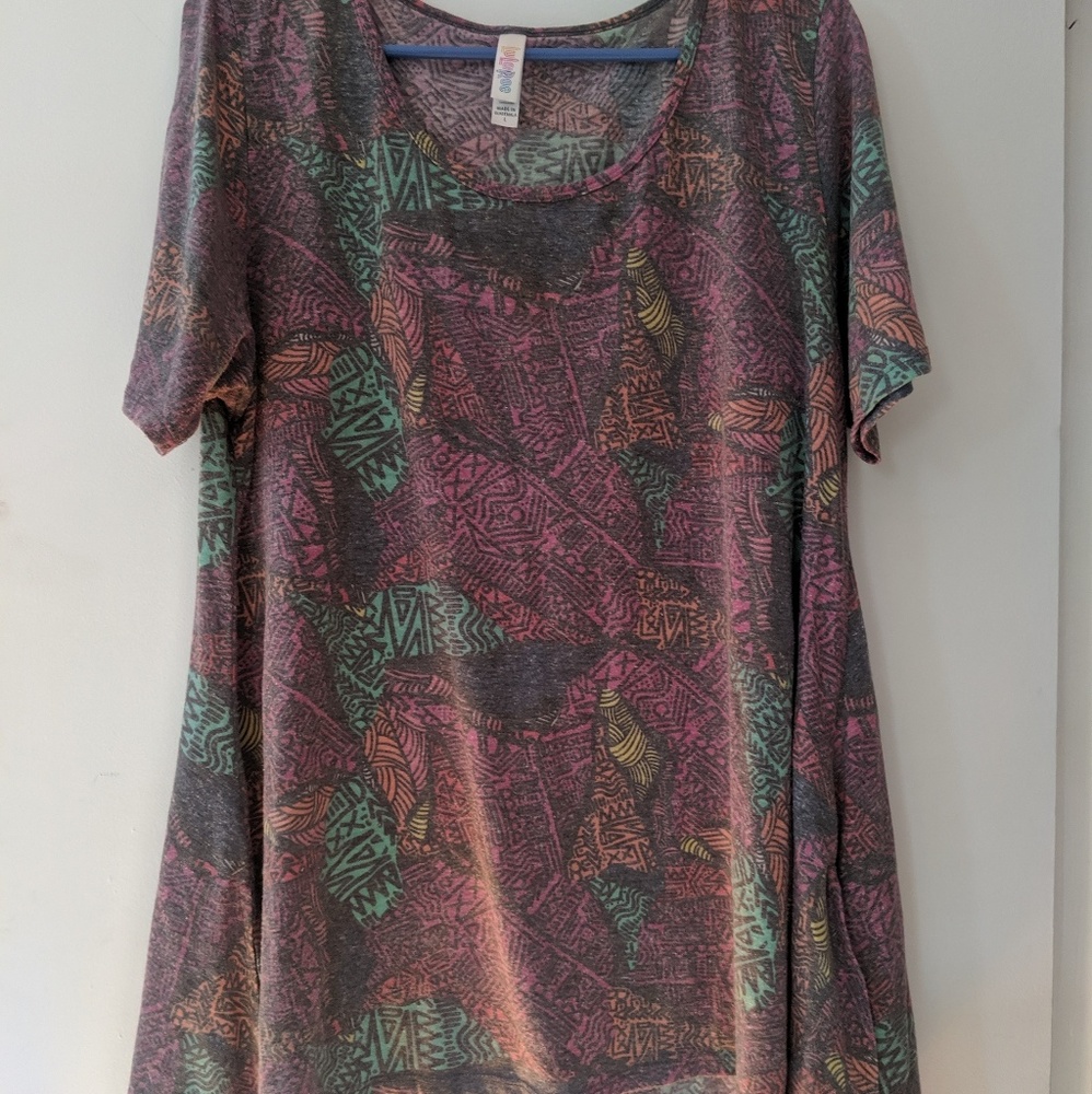 LulaRoe perfect t